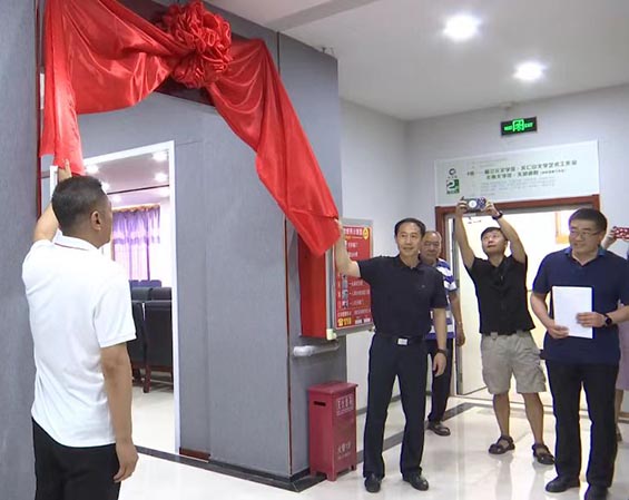 《豐南區人民政府》——楊立元文學館在我區成立