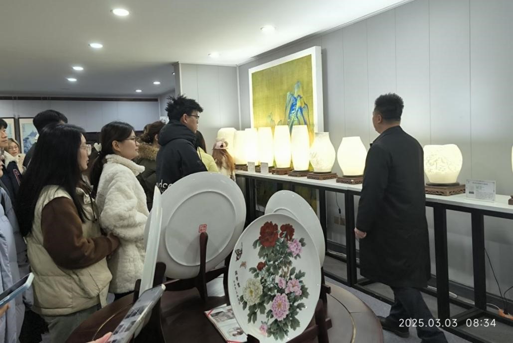 海洋學院電子商務專業學生開展見習實踐活動