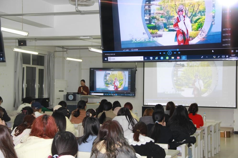 感悟傳統魅力，綻放評劇風華